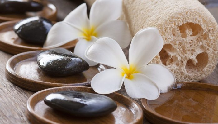 Holistische massage met/zonder hotstones